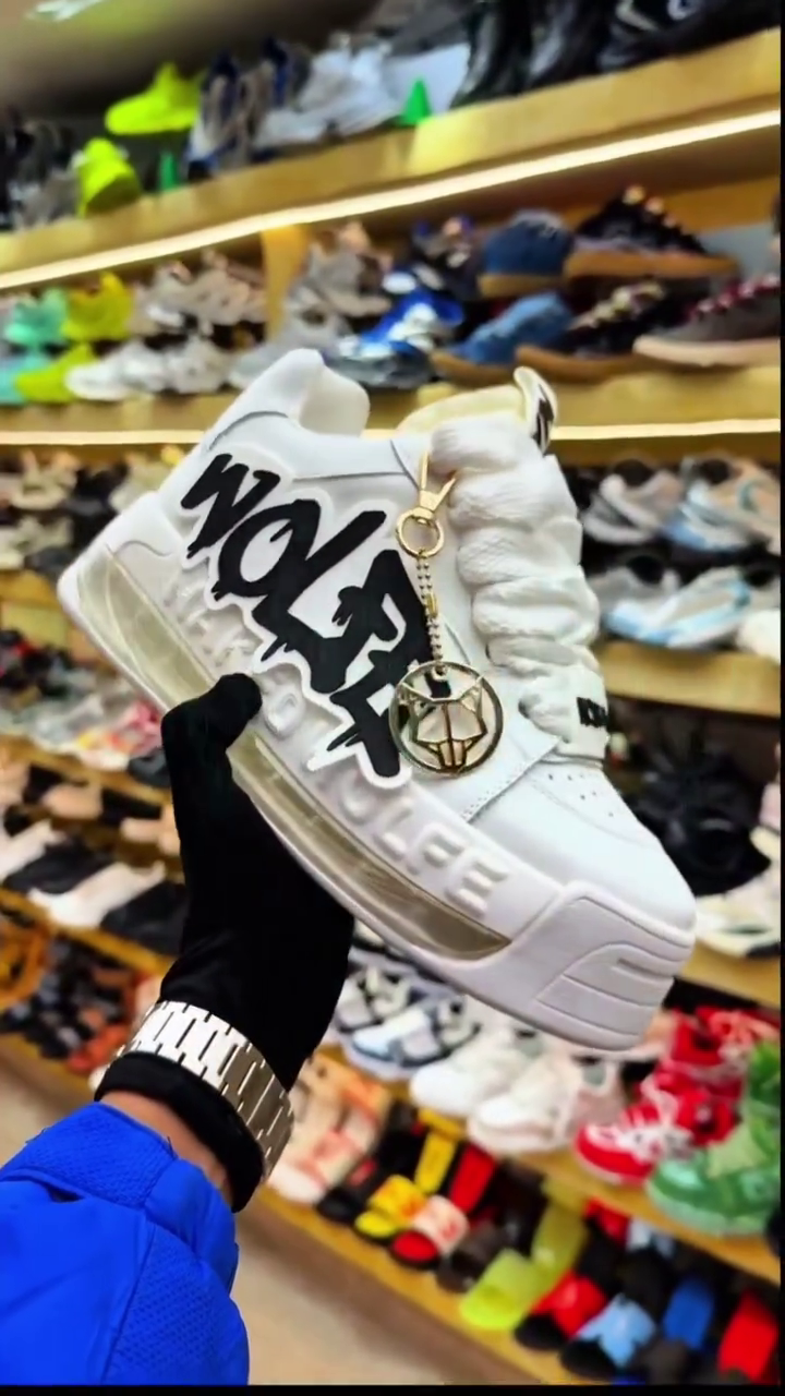 👟 Bold Fashion Sneakers for Everyday Confidence